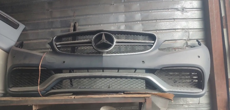 Передний Бампер Mercedes Benz 2012